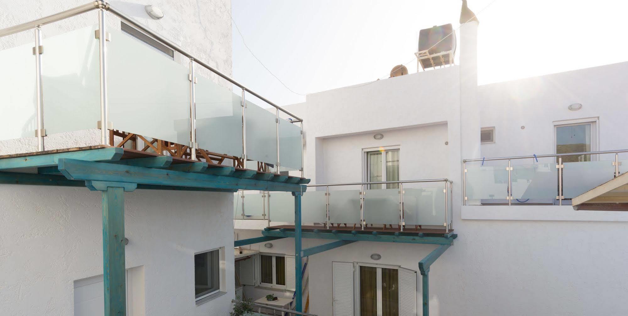 Socrates Apartmens & Restaurant Милатос Экстерьер фото